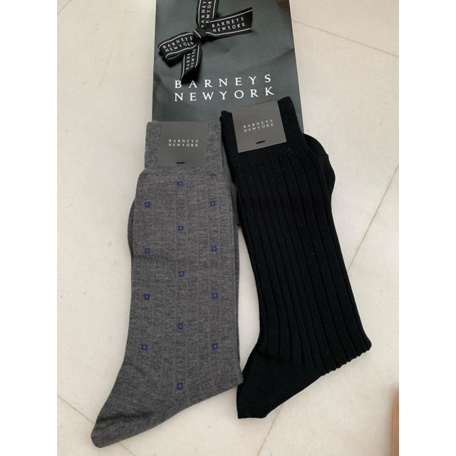 BARNEYS NEW YORK - バーニーズニューヨーク・靴下2足の通販 by BARNEYS NEW YORK - バーニーズニューヨーク・靴下2足の通販 by
