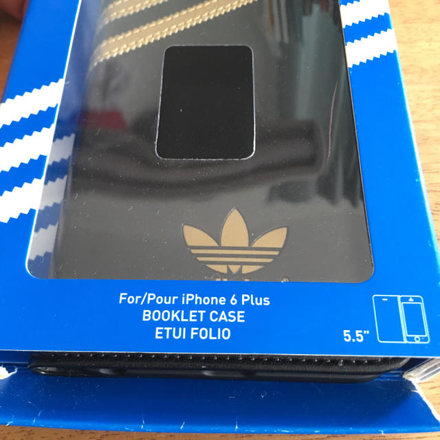 adidas(アディダス)のアディダス 手帳型ケース スマホ/家電/カメラのスマホアクセサリー(iPhoneケース)の商品写真