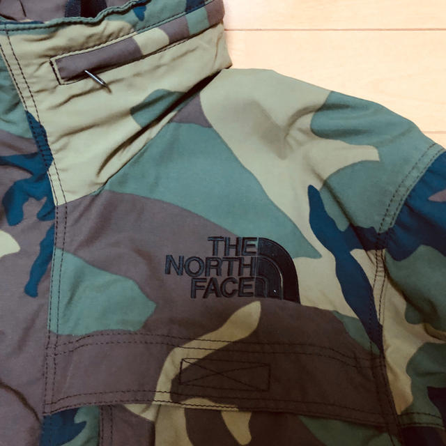 THE NORTH FACE(ザノースフェイス)のノースフェイス 迷彩 ジャケット メンズのジャケット/アウター(マウンテンパーカー)の商品写真