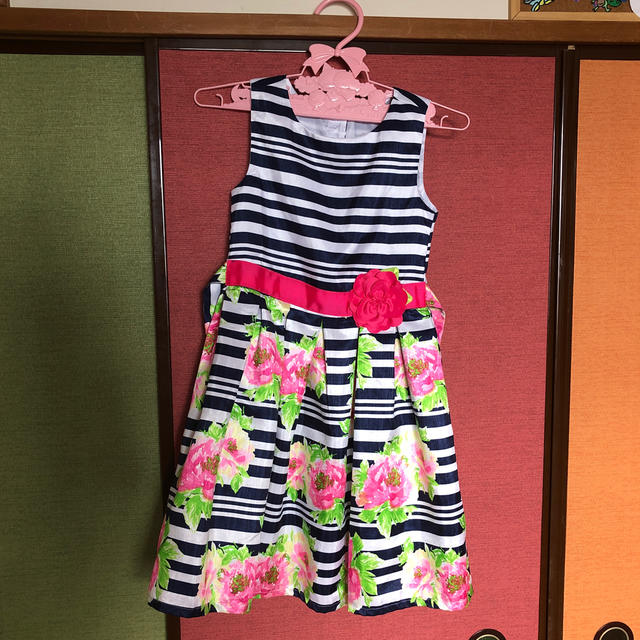 コストコ(コストコ)のコストコ購入☆花柄ワンピース キッズ/ベビー/マタニティのキッズ服女の子用(90cm~)(ワンピース)の商品写真