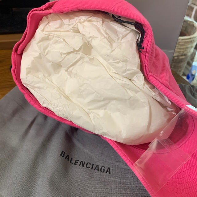 Balenciaga(バレンシアガ)のバレンシアガ 正規品 キャップ ピンク メンズの帽子(キャップ)の商品写真