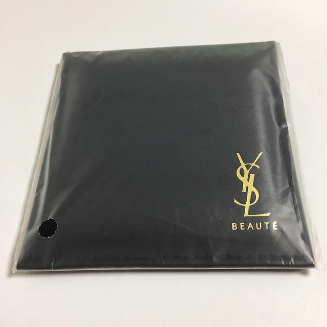 Yves Saint Laurent Beaute(イヴサンローランボーテ)のイヴ・サンローラン  ノベルティーミラー レディースのファッション小物(ミラー)の商品写真