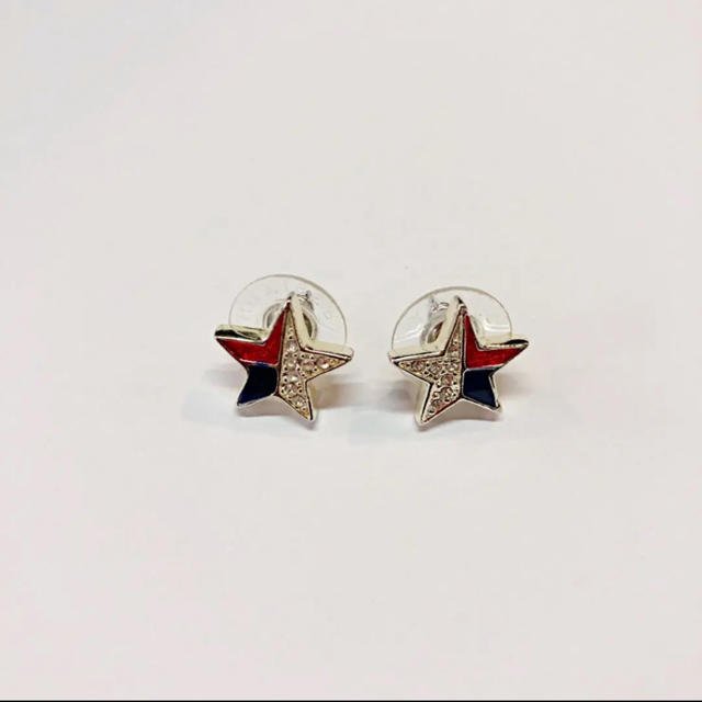 TOMMY HILFIGER(トミーヒルフィガー)のトミーヒルフィガー 星形 ピアス レディースのアクセサリー(ピアス)の商品写真