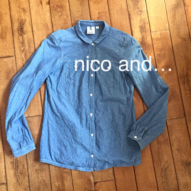 niko and...(ニコアンド)のnico and…  美品  デニムブラウス M〜Lサイズ 送料無料  レディースのトップス(シャツ/ブラウス(長袖/七分))の商品写真