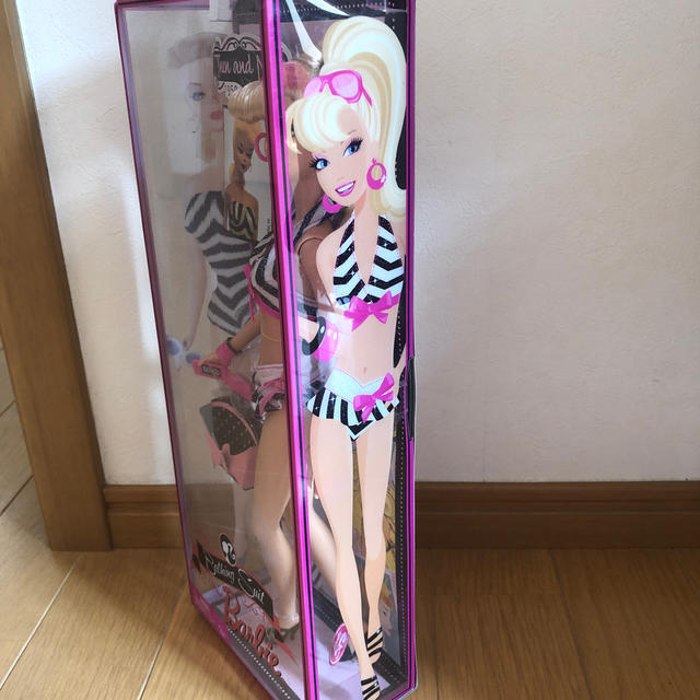 Barbie(バービー)の未開封☆ Bathimg Suit Barbie キッズ/ベビー/マタニティのおもちゃ(ぬいぐるみ/人形)の商品写真