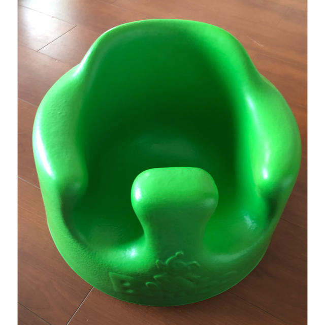 Bumbo(バンボ)のヌーピー様専用 バンボ（グリーン） キッズ/ベビー/マタニティのキッズ/ベビー/マタニティ その他(その他)の商品写真