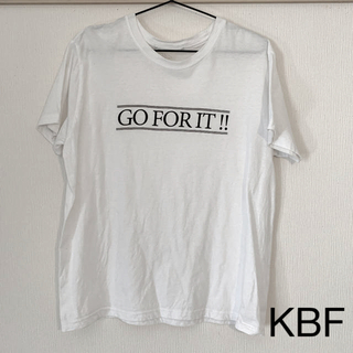 ケービーエフ(KBF)のKBF ロゴTシャツ ♡ホワイト(Tシャツ(半袖/袖なし))