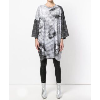 マルタンマルジェラ(Maison Martin Margiela)の☆専用☆Maison Margiela フェイスプリントTシャツ(ミニワンピース)