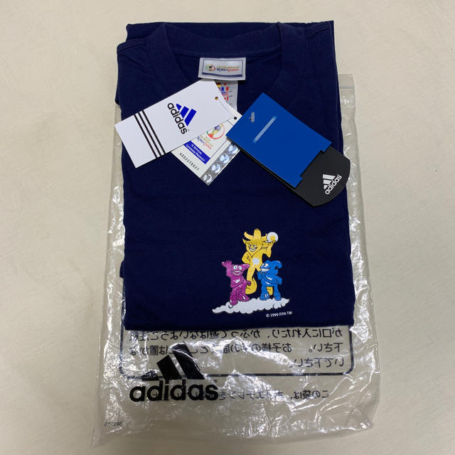 adidas(アディダス)のアディダス サッカーワールドカップ 2002年 日韓 tシャツ スポーツ/アウトドアのサッカー/フットサル(記念品/関連グッズ)の商品写真