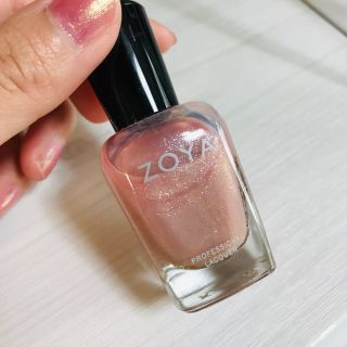 ZOYA ネイルラッカー(マニキュア)