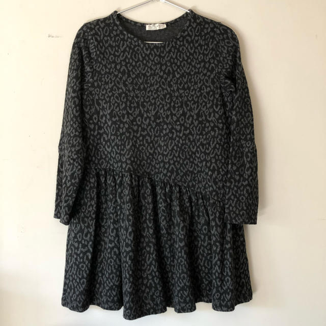 ZARA KIDS(ザラキッズ)のzara kids レオパード ワンピース 150 キッズ/ベビー/マタニティのキッズ服女の子用(90cm~)(ワンピース)の商品写真