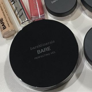 ベアミネラル(bareMinerals)のベアミネラル パーフェクティングベール 新品(フェイスパウダー)