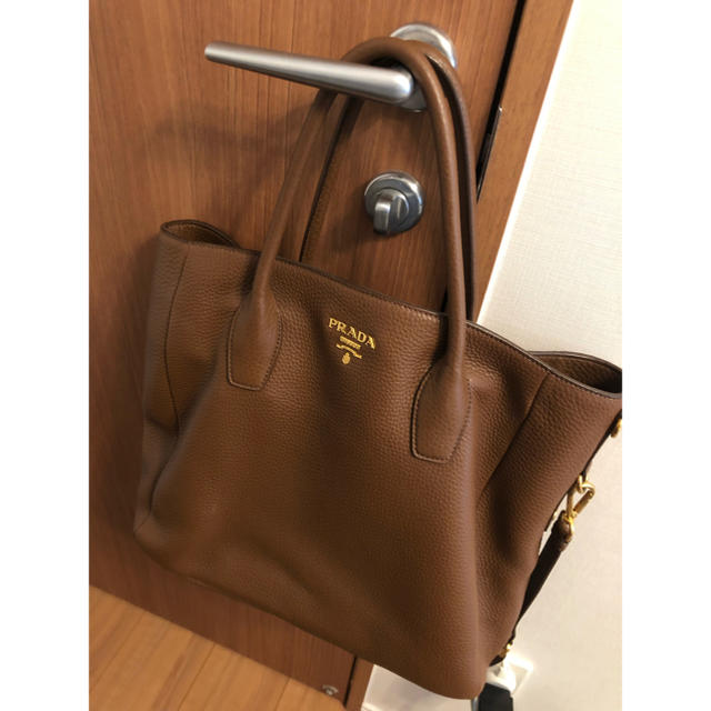 超美品❤️プラダ レザー トートバッグ❤️