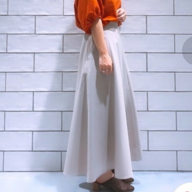 LEPSIM(レプシィム)のフレアロングスカート レディースのスカート(ロングスカート)の商品写真