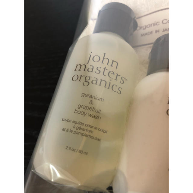 John Masters Organics(ジョンマスターオーガニック)のりかこまんさん専用　john masters organics 3点セット コスメ/美容のキット/セット(サンプル/トライアルキット)の商品写真