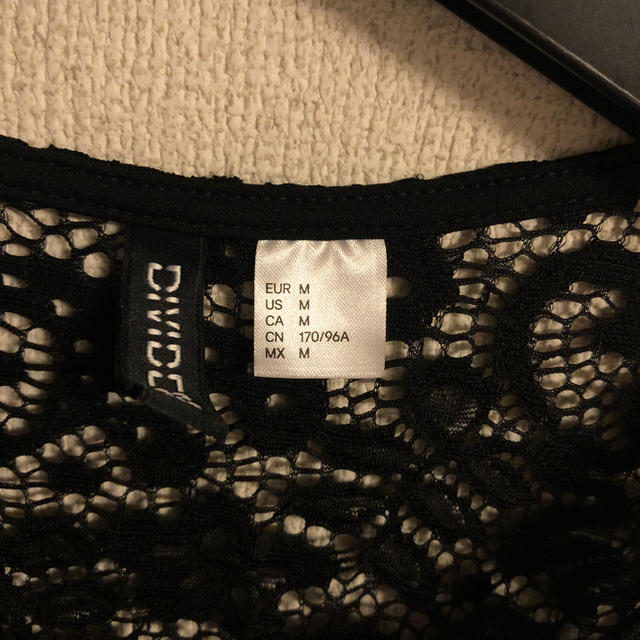 H&M(エイチアンドエム)のペプラム タンク  キャバワンピ 黒 レディースのフォーマル/ドレス(ミニドレス)の商品写真