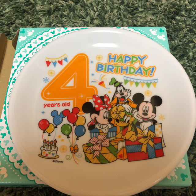 Disney ４歳ディズニーバースデープレートと４歳になる本の通販 By Fuu S Shop ディズニーならラクマ