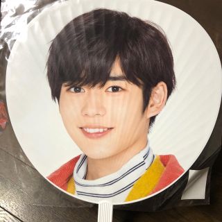 ジャニーズジュニア(ジャニーズJr.)の長尾謙杜 うちわ(アイドルグッズ)