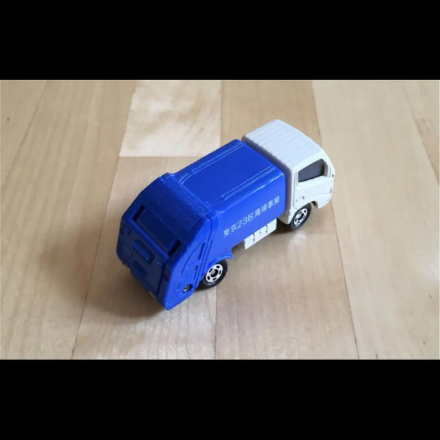 Takara Tomy(タカラトミー)のトミカ 収集車 エンタメ/ホビーのおもちゃ/ぬいぐるみ(ミニカー)の商品写真