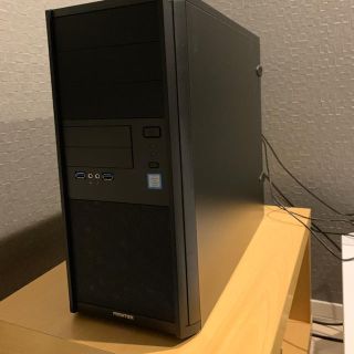 エイスース(ASUS)のゲーミングpc(デスクトップ型PC)