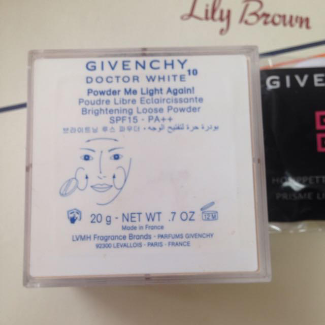 GIVENCHY(ジバンシィ)のGIVECHY フェイスパウダー コスメ/美容のベースメイク/化粧品(フェイスパウダー)の商品写真