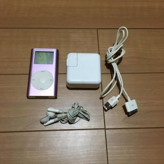 アップル(Apple)のiPod シャンパンピンク(ポータブルプレーヤー)