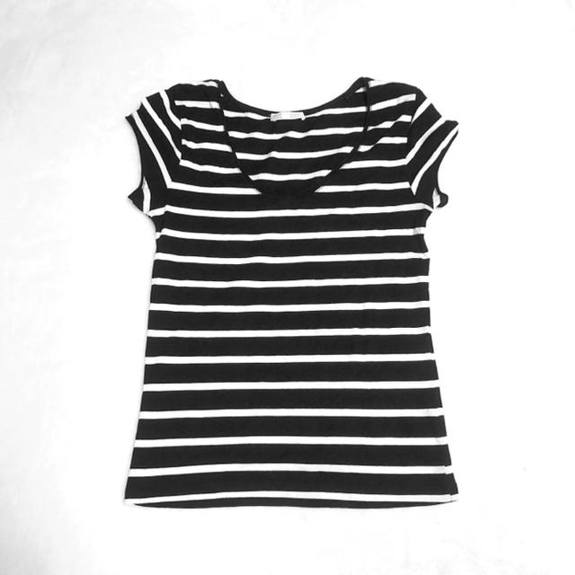 ZARA(ザラ)のザラ trf トラファ ボーダー Tシャツ トップス レディースのトップス(Tシャツ(半袖/袖なし))の商品写真