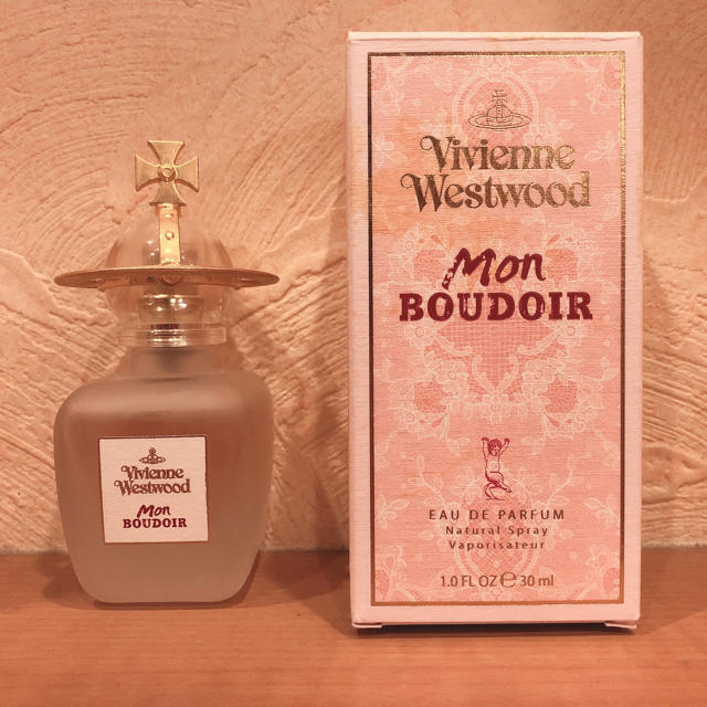 Vivienne Westwood(ヴィヴィアンウエストウッド)のヴィヴィアン 香水  30ml コスメ/美容の香水(香水(女性用))の商品写真