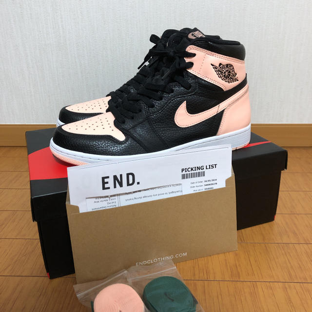 NIKE(ナイキ)のNIKE AIR JORDAN 1 RETRO HIGH OG PINK ピンク メンズの靴/シューズ(スニーカー)の商品写真