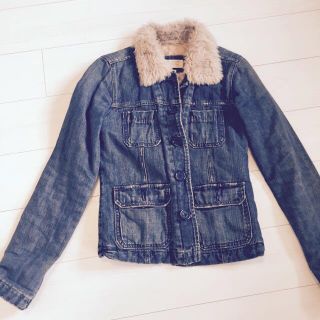 アバクロンビーアンドフィッチ(Abercrombie&Fitch)のアバクロデニムジャケット(中綿あり)(Gジャン/デニムジャケット)