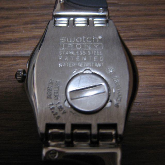 swatch(スウォッチ)の【レア】Swatch Deep Night YLS125 レディースのファッション小物(腕時計)の商品写真