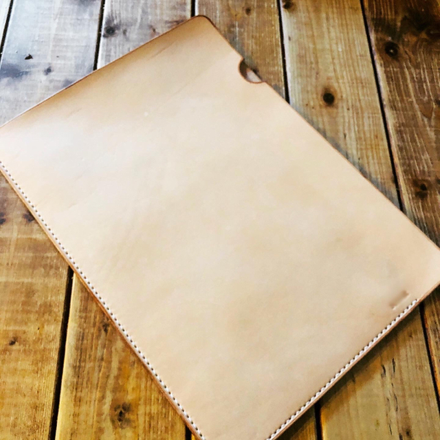 アップ❖ ハンドメイド 栃木レザー ヌメ革 A4 クリアファイル収納