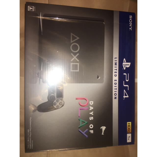 ゲームソフト/ゲーム機本体PS4 1TB Days of Play Limited Edition