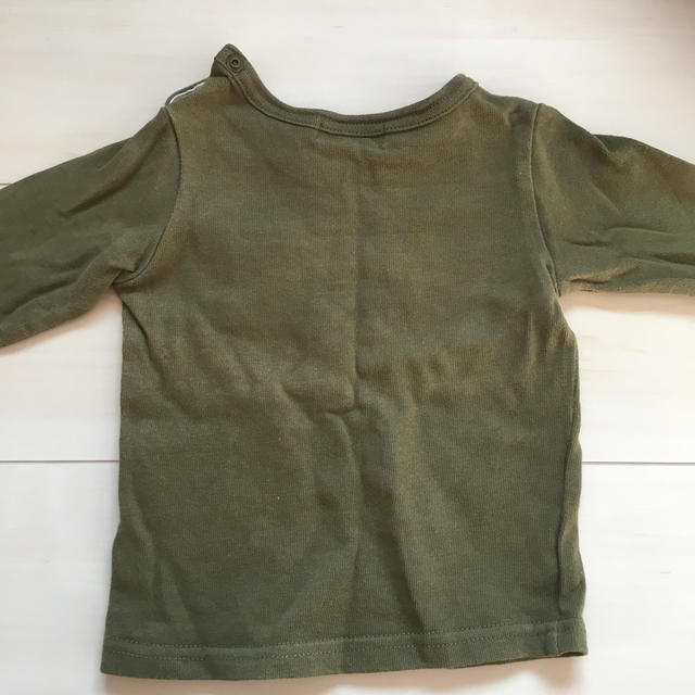 futafuta(フタフタ)の長袖Tシャツ キッズ/ベビー/マタニティのベビー服(~85cm)(Ｔシャツ)の商品写真