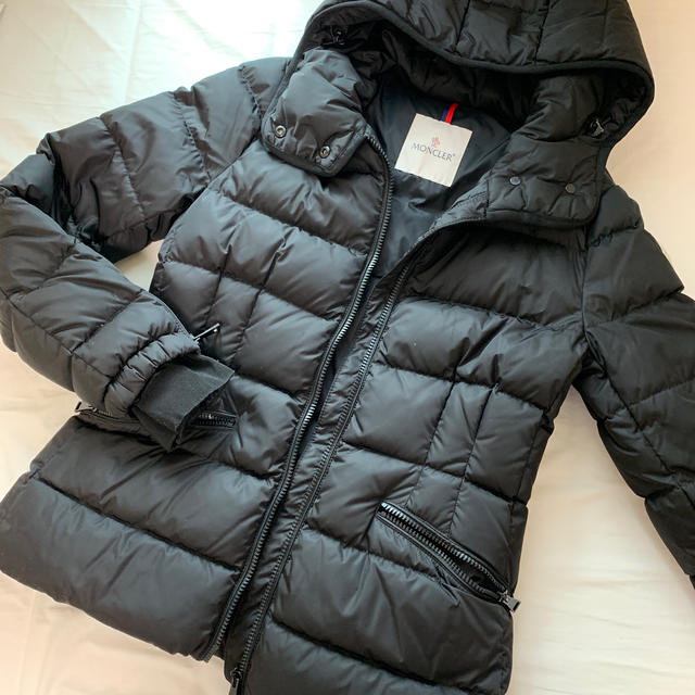 MONCLER(モンクレール)のモンクレール♡BETULA レディースのジャケット/アウター(ダウンジャケット)の商品写真