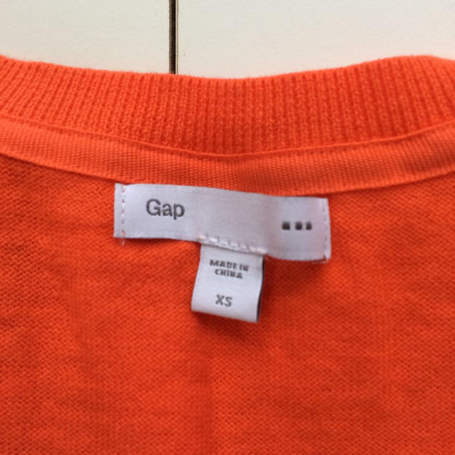 GAP(ギャップ)のGAP カーディガン オレンジ レディースのトップス(カーディガン)の商品写真