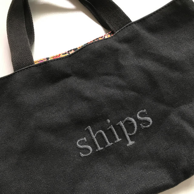 SHIPS(シップス)のships サブバッグ 黒 レディースのバッグ(トートバッグ)の商品写真