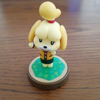 ニンテンドー3DS(ニンテンドー3DS)のニンテンドー3DS  amiibo 1体とカード3枚(その他)