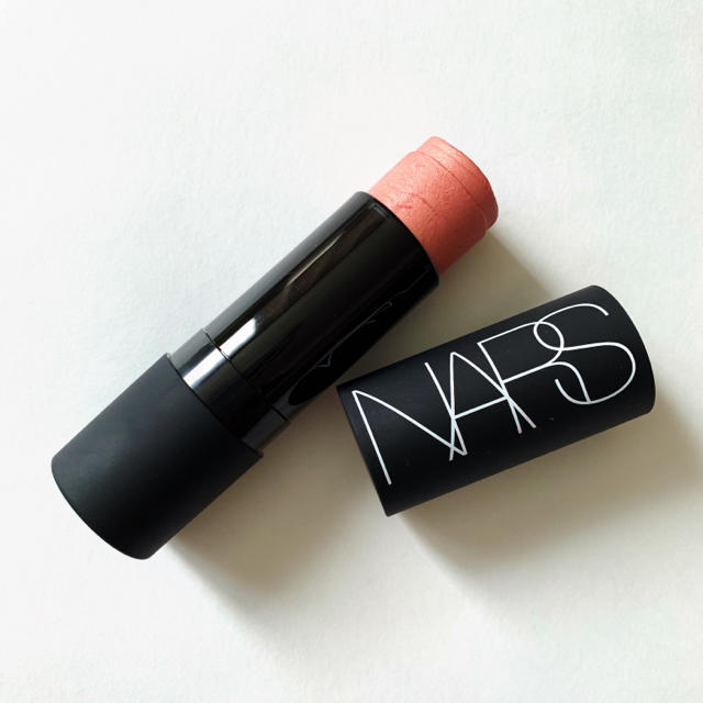 NARS(ナーズ)のNARS ザ マルティプル アイシャドウ・チークカラー・口紅 1517N コスメ/美容のベースメイク/化粧品(チーク)の商品写真