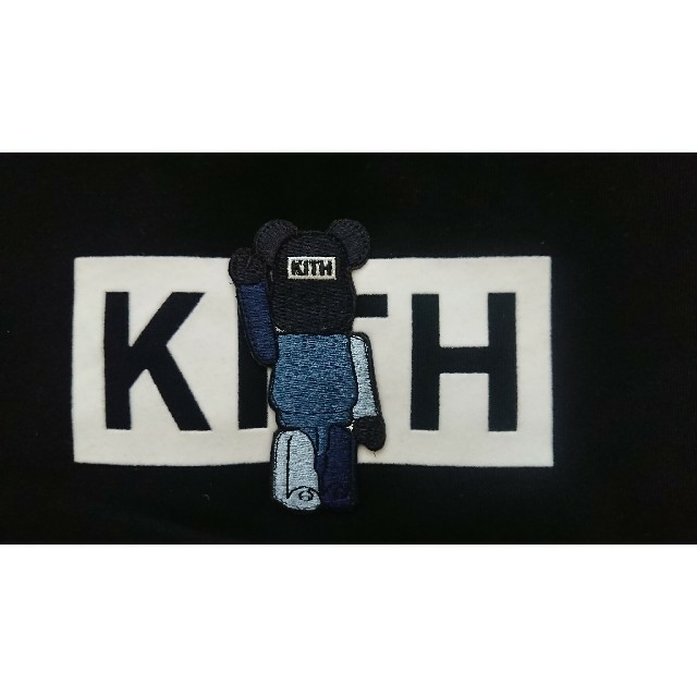 KITH X BE@RBRICK LOGO TEE (XS) メンズのトップス(Tシャツ/カットソー(半袖/袖なし))の商品写真