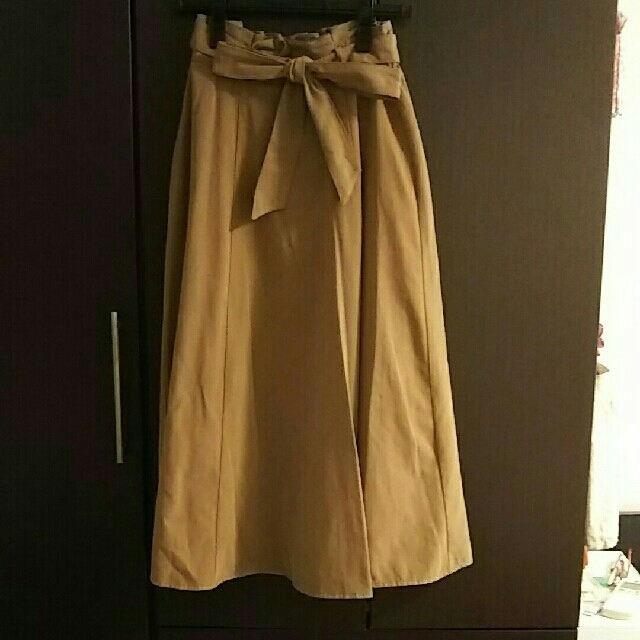 Lugnoncure サンディングスカートベージュ レディースのスカート(その他)の商品写真