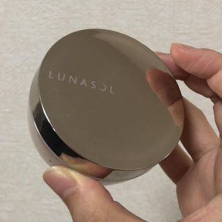 ルナソル(LUNASOL)のルナソル エアリールーセントパウダー(フェイスパウダー)