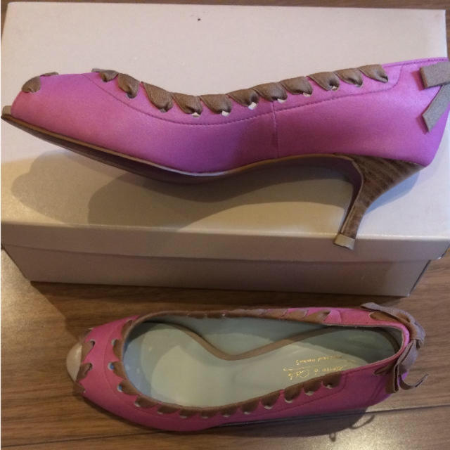 Odette e Odile(オデットエオディール)のオデットエオディール パンプス レディースの靴/シューズ(ハイヒール/パンプス)の商品写真