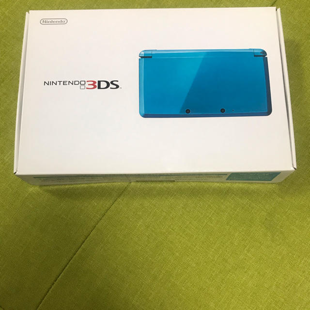 携帯用ゲーム機本体3DS ライトブルー 新品未使用品