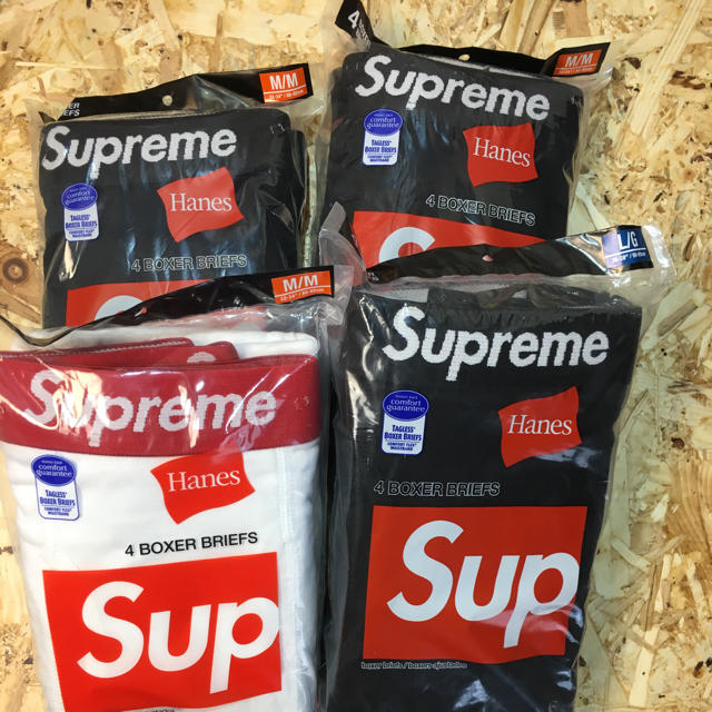 Supreme(シュプリーム)の詰め合わせパック メンズのアンダーウェア(ボクサーパンツ)の商品写真