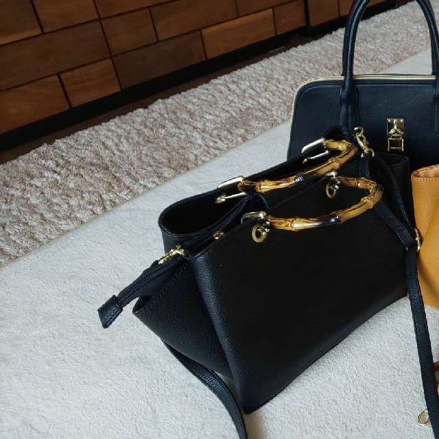 GU(ジーユー)のずんだ餅様専用          GU  bag！！！ レディースのバッグ(ショルダーバッグ)の商品写真