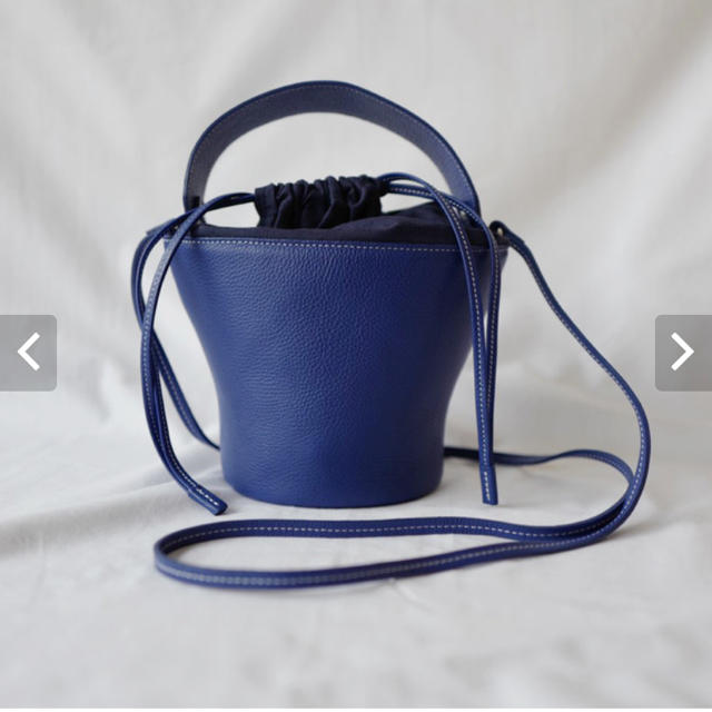 新品未使用 Pottery Bag  ROYAL BLUE レディースのバッグ(ショルダーバッグ)の商品写真