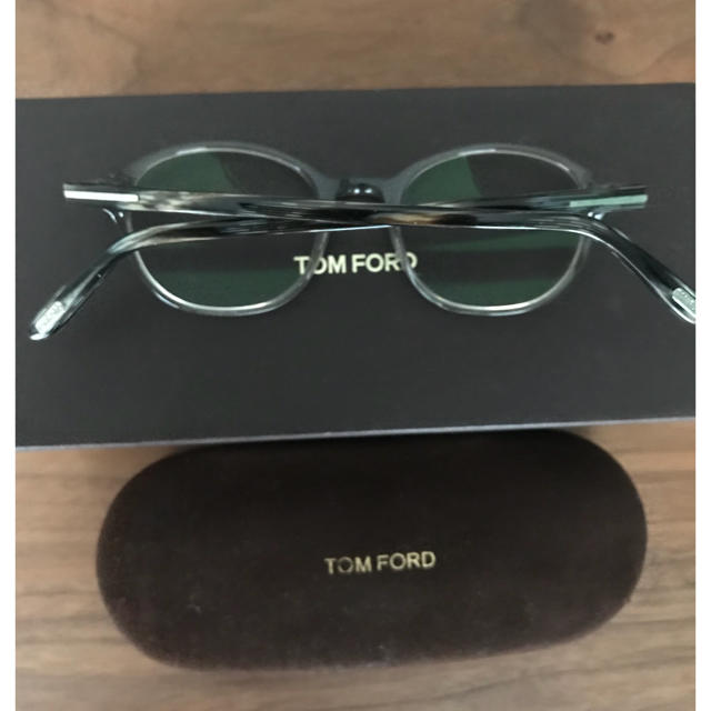 TOM FORD(トムフォード)のトムフォード 伊達メガネ サングラス UVカット レディースのファッション小物(サングラス/メガネ)の商品写真