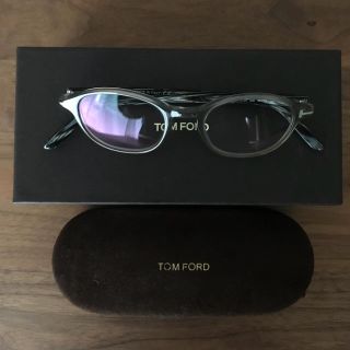 トムフォード(TOM FORD)のトムフォード 伊達メガネ サングラス UVカット(サングラス/メガネ)