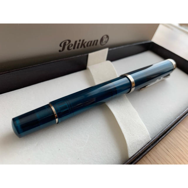 Pelikan(ペリカン)のペリカン 特別生産品 2016年限定 クラシックM205 アクアマリン インテリア/住まい/日用品の文房具(ペン/マーカー)の商品写真